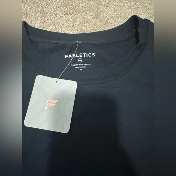 NWT fabletics black top size XXS - Picture 2 of 4